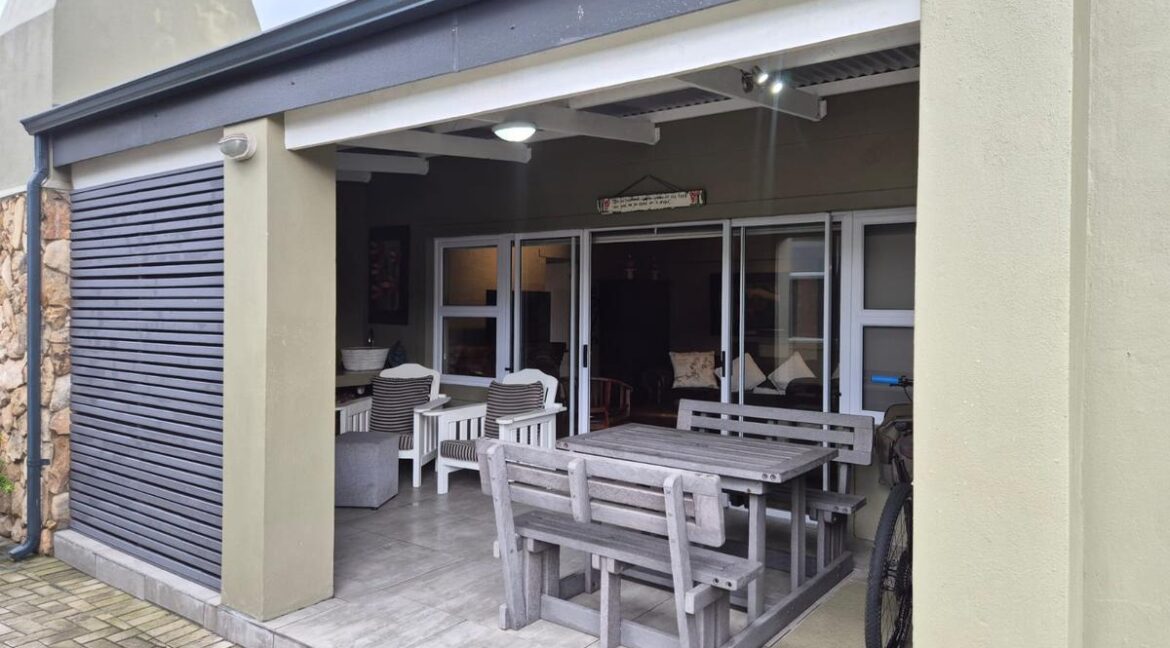 Klapperbos Cresent JCA Properties (9)