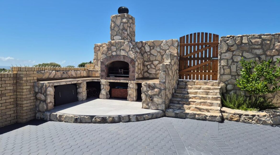 Skilpad Lane - JCA Properties Stilbaai (2)