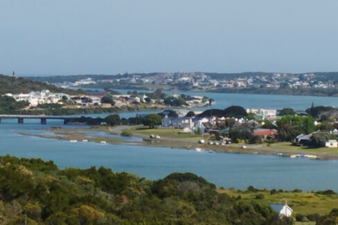 1 Thorne Hill Eco Estate, Main Road, Stilbaai Oos
