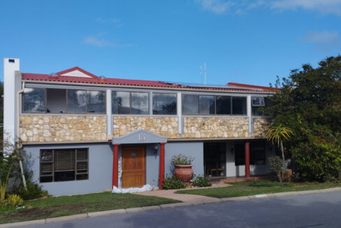 13 Dekriet Crescent, Stilbaai Wes