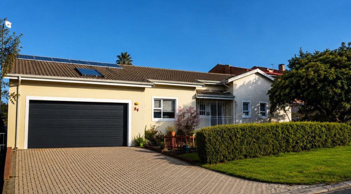 11 Bergroos Drive, Stilbaai Heights, Stilbaai-West (1)