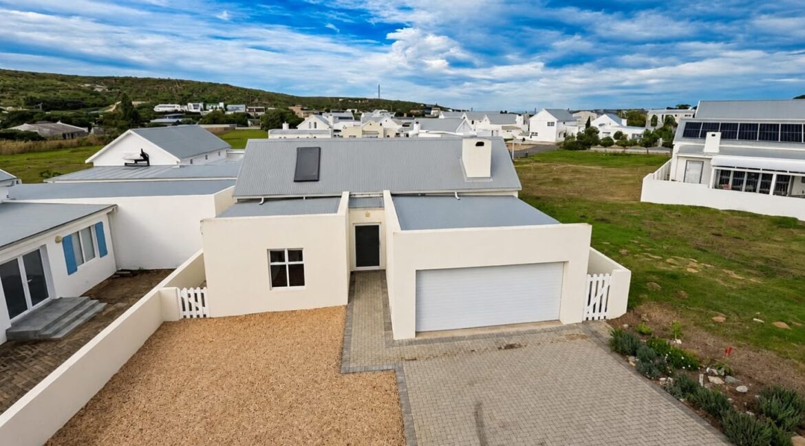 18 Lily Street, Stilbaai-West - JCA Properties (1)
