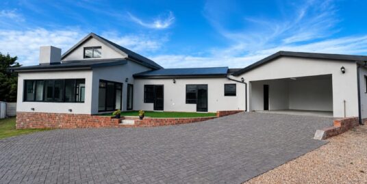 23 Geelhout Street, Stilbaai-West