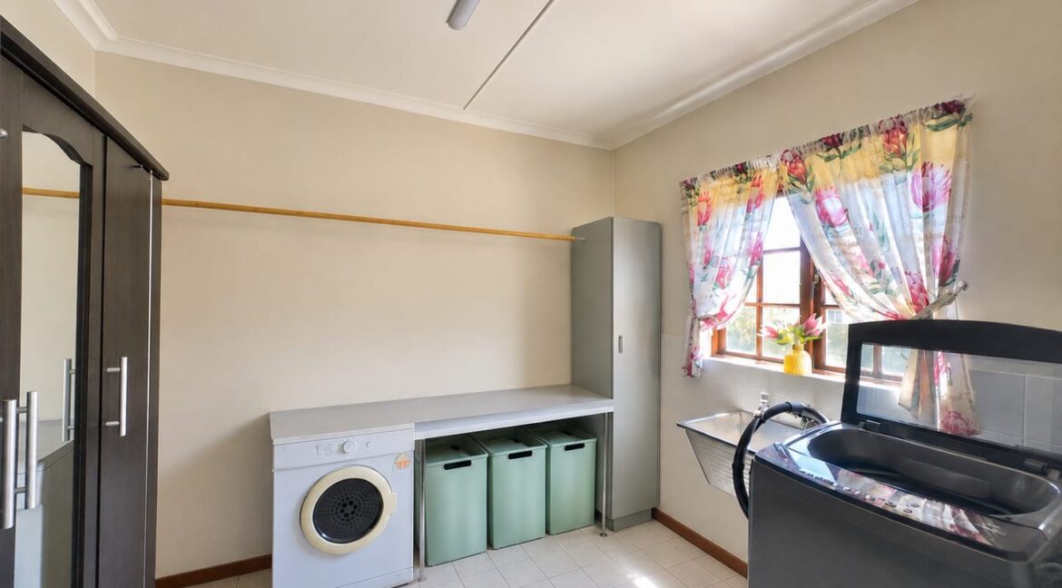23 Lobelia Cresent, Stilbaai Heights - JCA Properties (9)