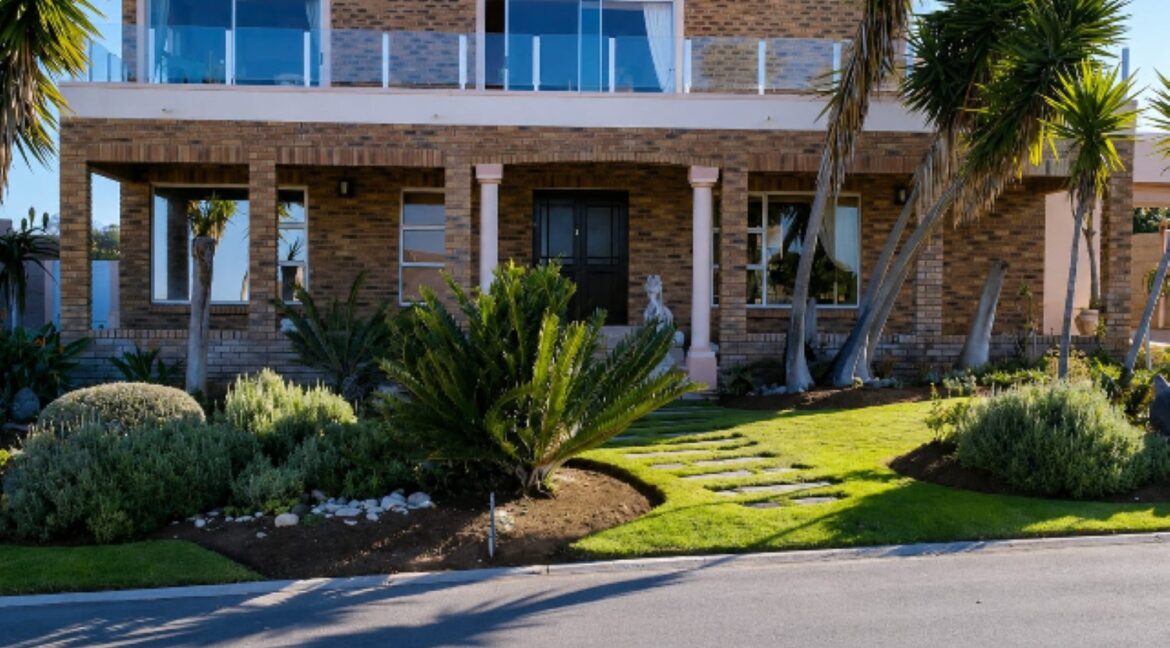 57 Kerk Street, Stilbaai-West - JCA Properties (1)