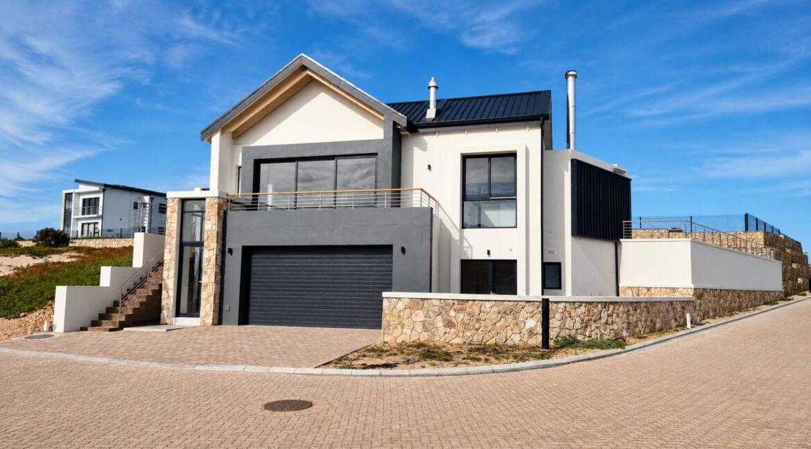 76 Preekstoel Beach Estate, Stilbaai-East JCA Properties (1)