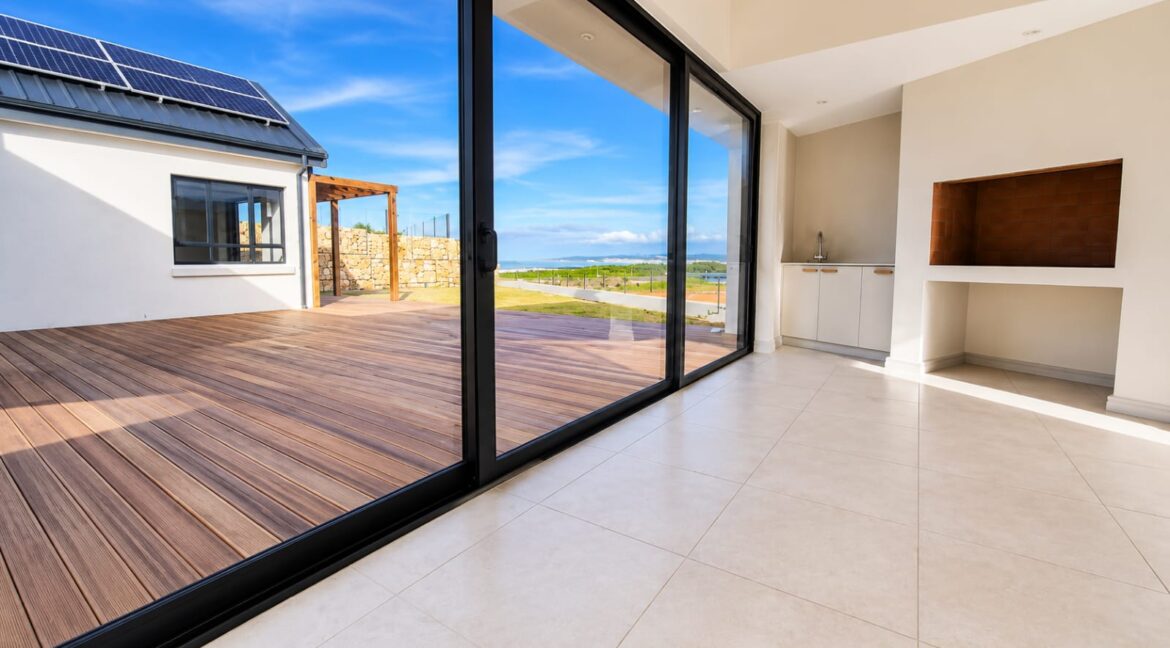 76 Preekstoel Beach Estate, Stilbaai-East JCA Properties (26)