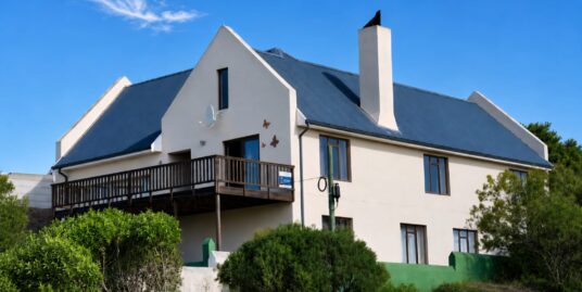 9 Rossouw Lane, Stilbaai-West