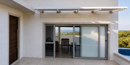 10 Elmboogvywer Str, Stilbaai-West