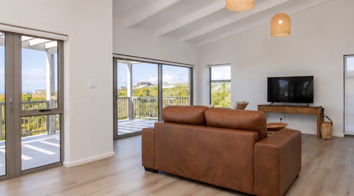 10 Elmboogvywer - Stilbaai-West - JCA Properties (9)