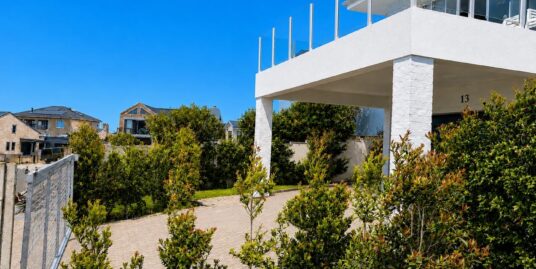 13 Brander Ave, Jongensfontein