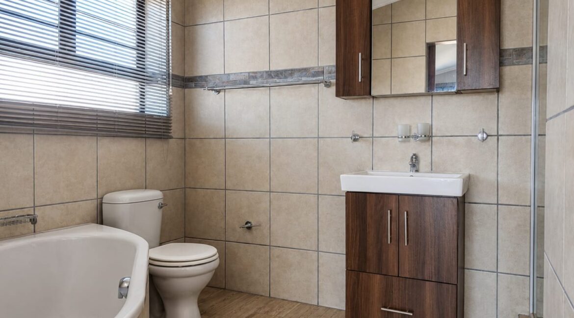 33 Voëlklip Ave in Jongensfontein - JCA Properties (36)
