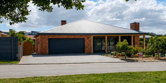 4 Klapperbos Crescent, Stilbaai Wes