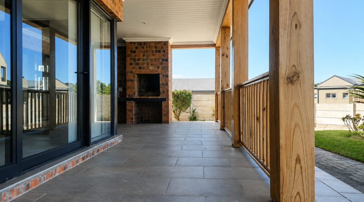 4 Klapperbos Cresent - Stilbaai-West - JCA Properties (13)