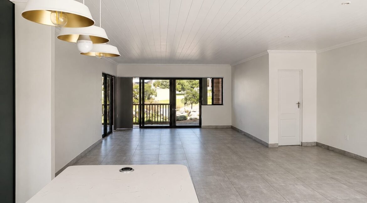 4 Klapperbos Cresent - Stilbaai-West - JCA Properties (19)
