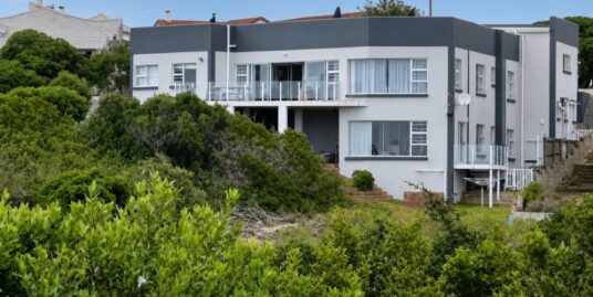 40 Kerk Street, Stilbaai-West