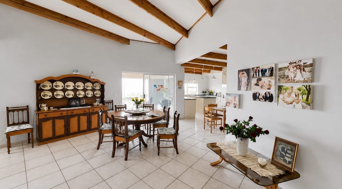 40 Kerk Street, Stilbaai-West (12)
