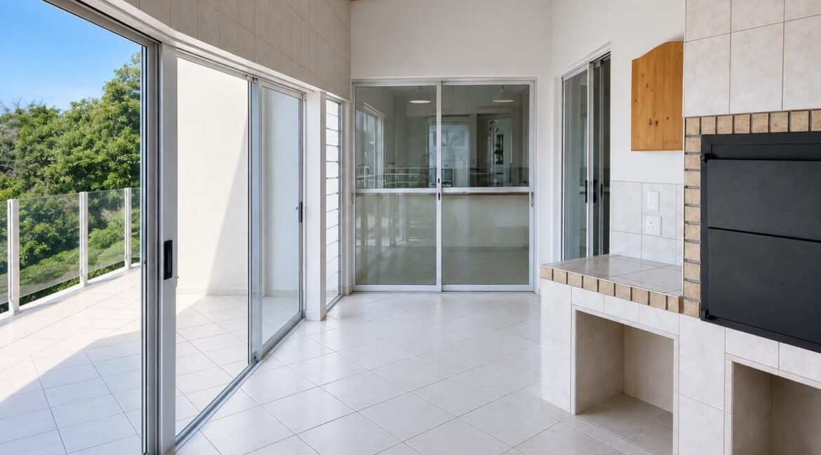 40 Kerk Street, Stilbaai-West (19)