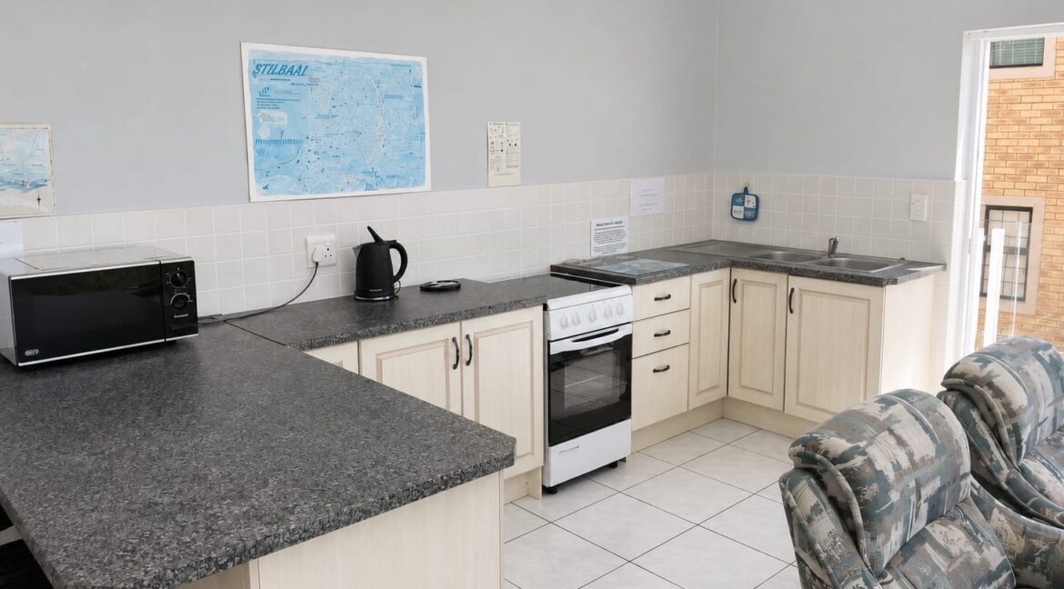 40 Kerk Street, Stilbaai-West (22)