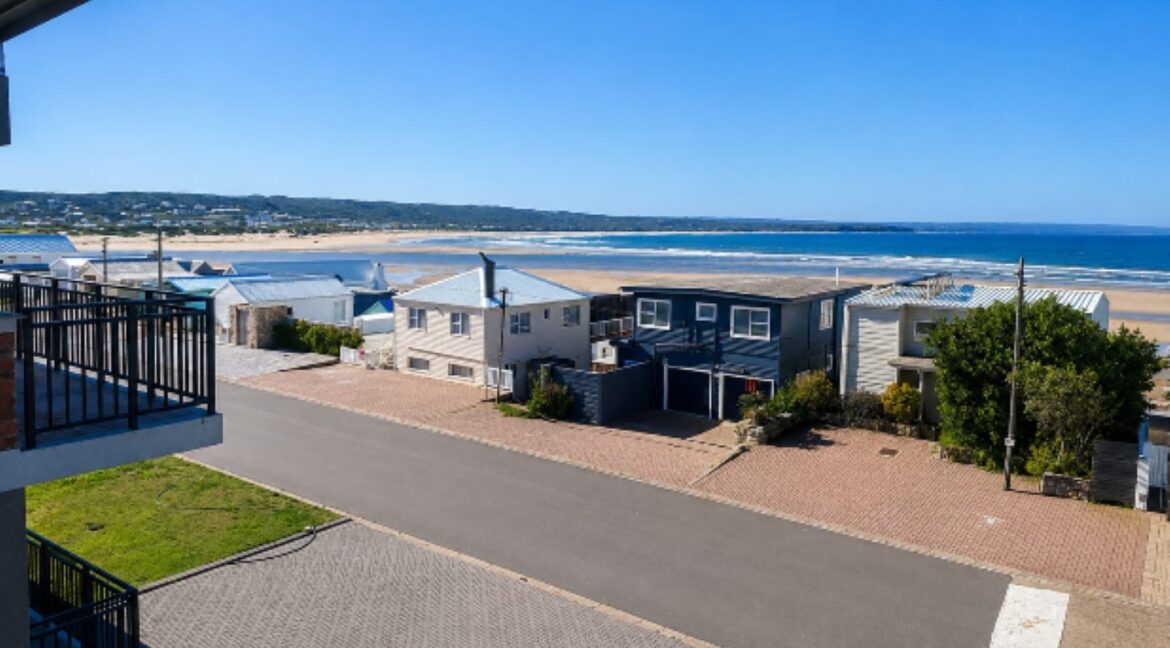 53 Waterkant Street Stilbaai-West - JCA Properties (5)