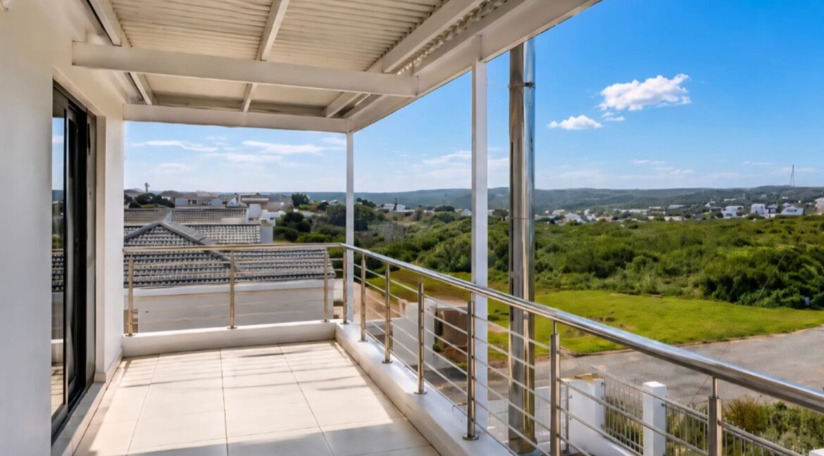 7 paling Cresent - Stilbaai-West - JCA Properties (2)