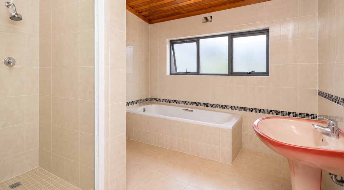10 Protea Ave, Stilbaai-West - JCA Properties (11)