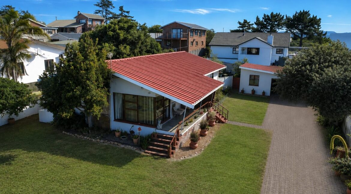 10 Protea Ave, Stilbaai-West - JCA Properties (2)