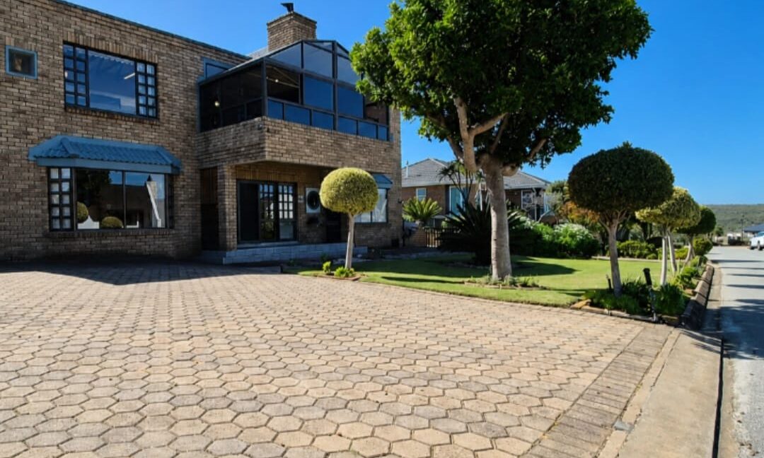 46 Erica Drive, Stilbaai-West - JCA Properties (2)