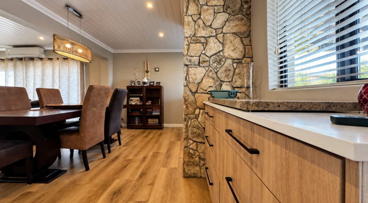 9 Aalwyn str - Stilbaai-west-JCA Properties (12)